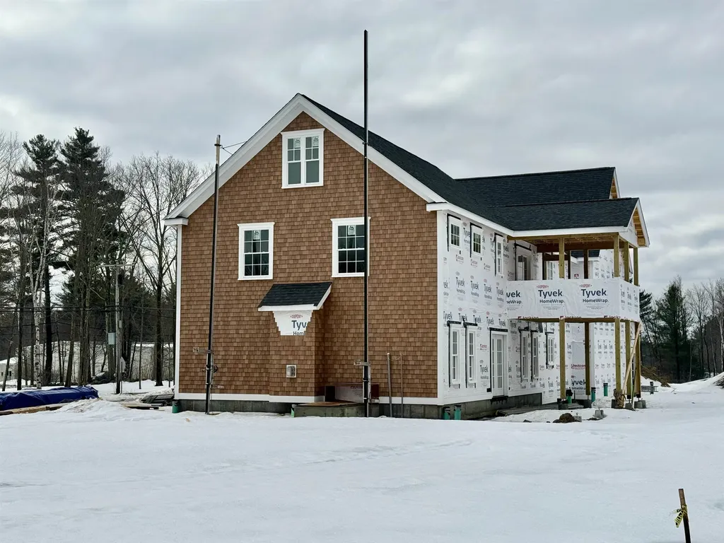 23 Main Street Candia NH 03034