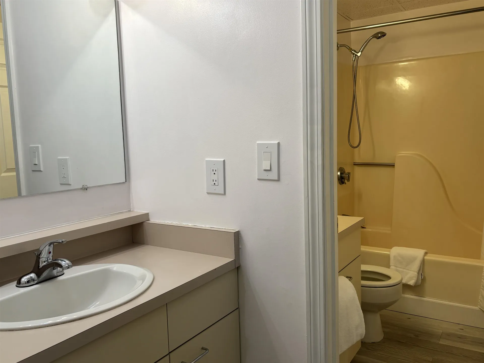 28 Packards Road Waterville Valley NH 03215