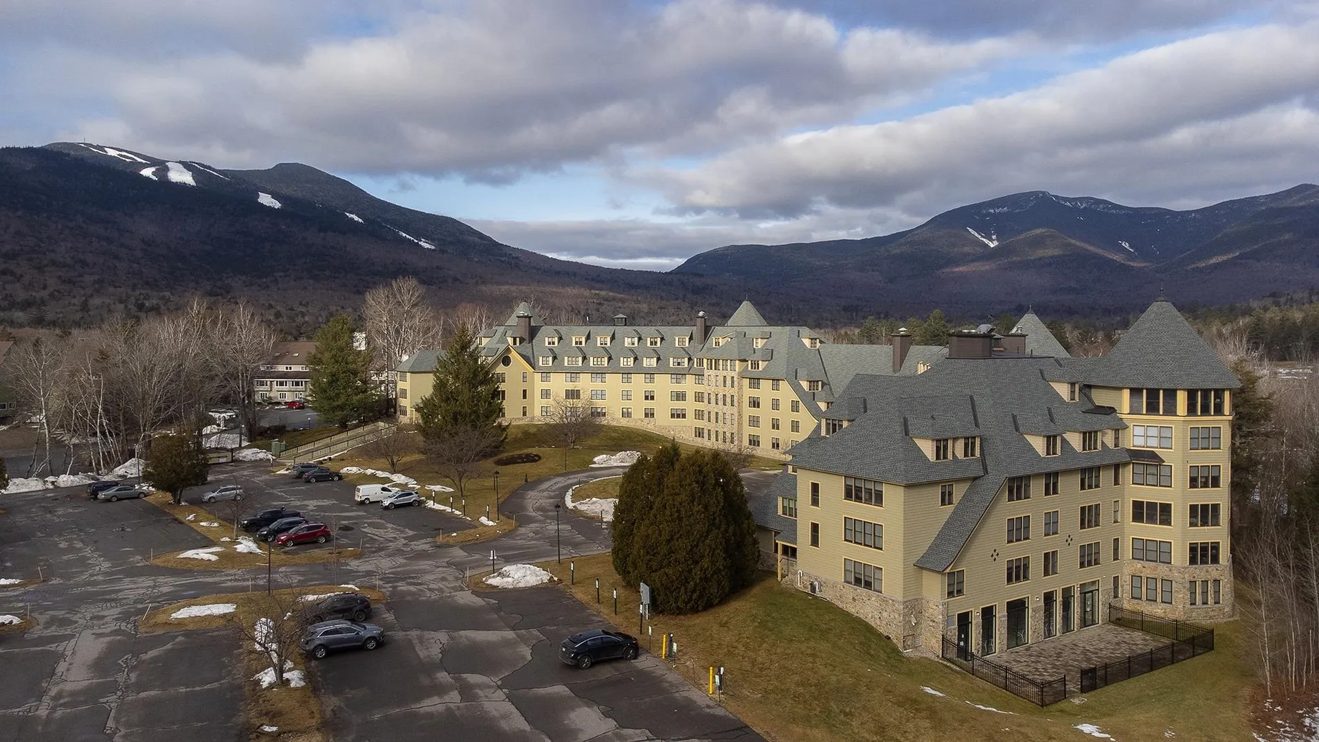 28 Packards Road Waterville Valley NH 03215