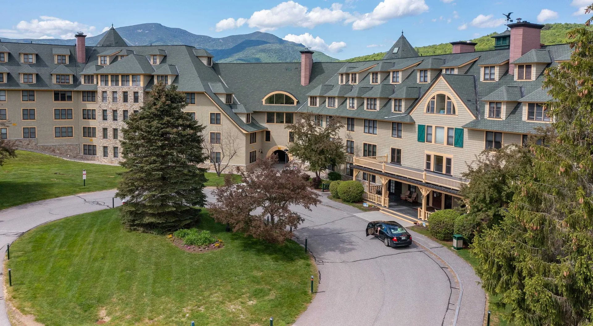 28 Packards Road Waterville Valley NH 03215