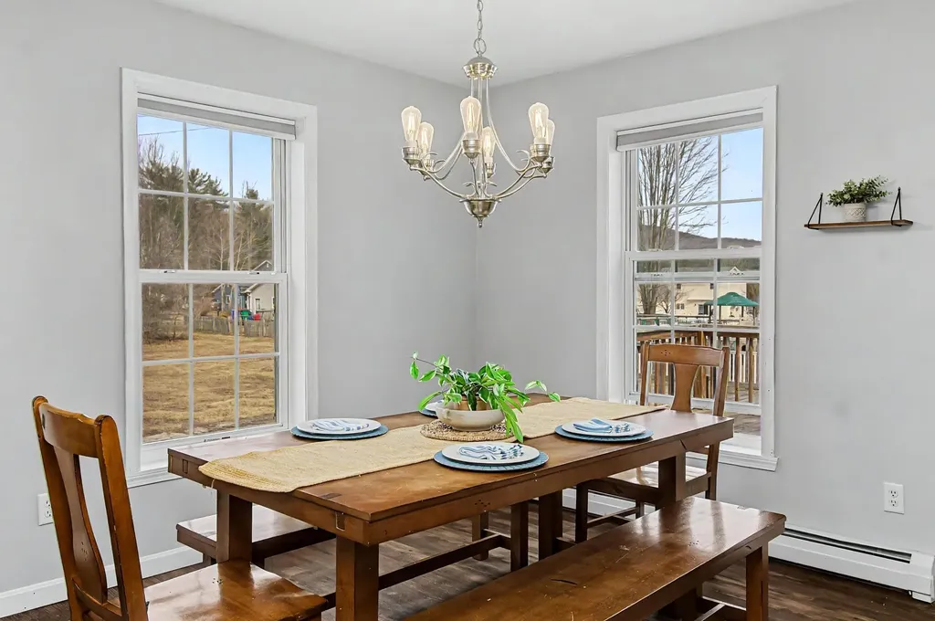 16 Shannon Way Milton VT 05468