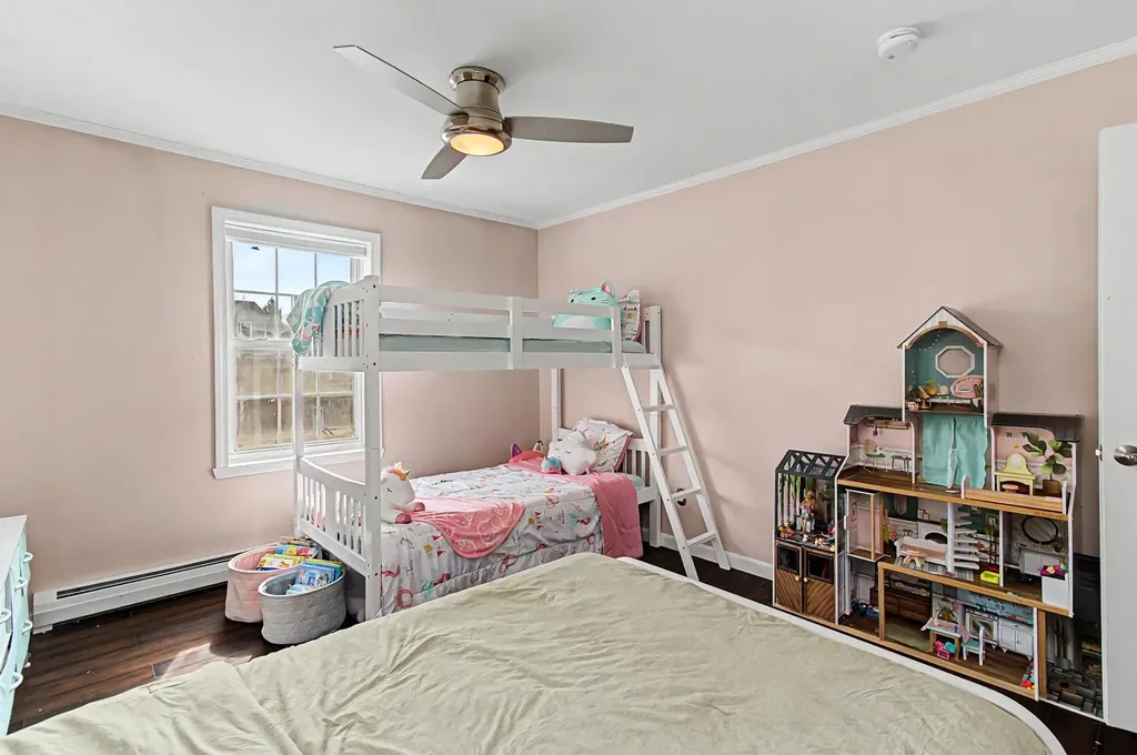 16 Shannon Way Milton VT 05468