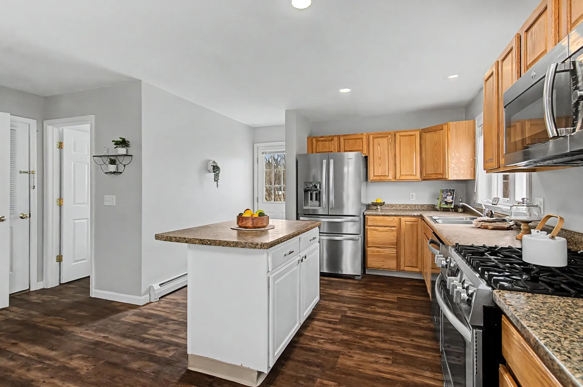 16 Shannon Way Milton VT 05468