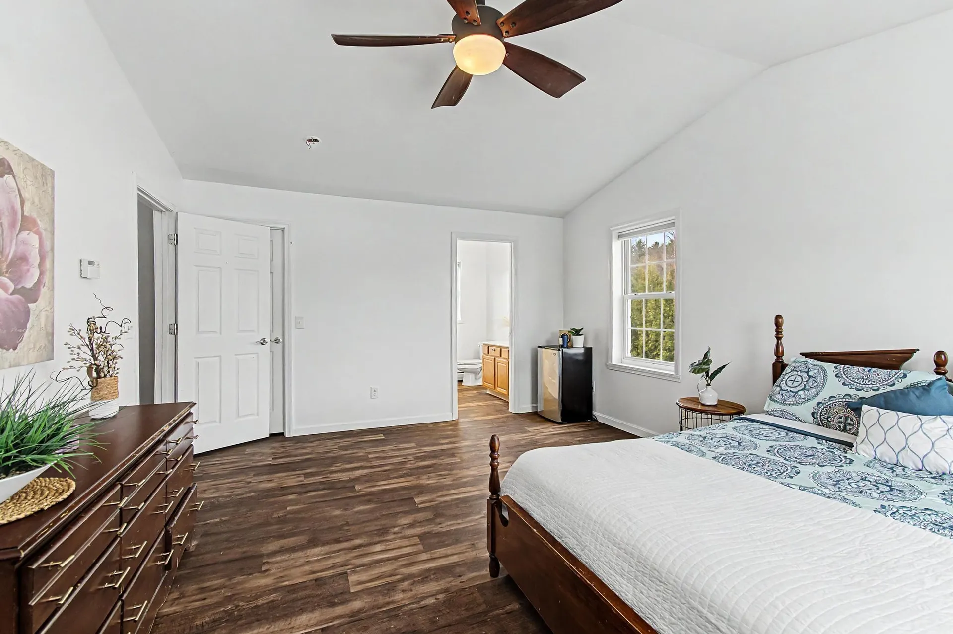 16 Shannon Way Milton VT 05468