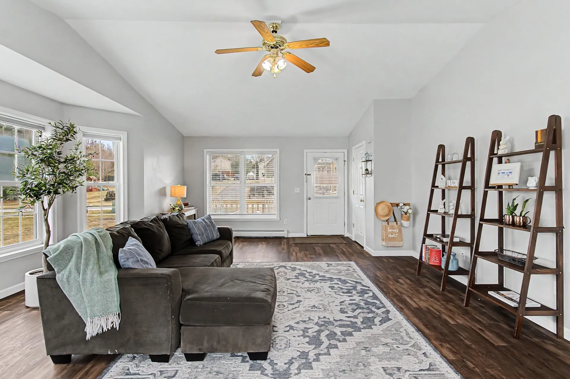 16 Shannon Way Milton VT 05468