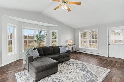 16 Shannon Way Milton VT 05468