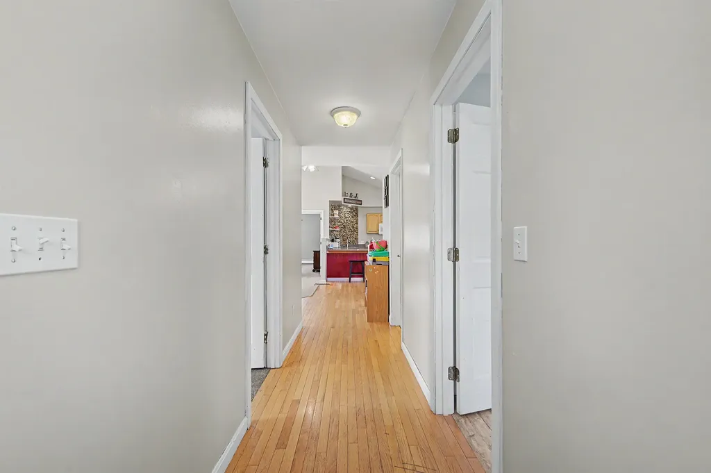 31 Oak Street Newport NH 03773