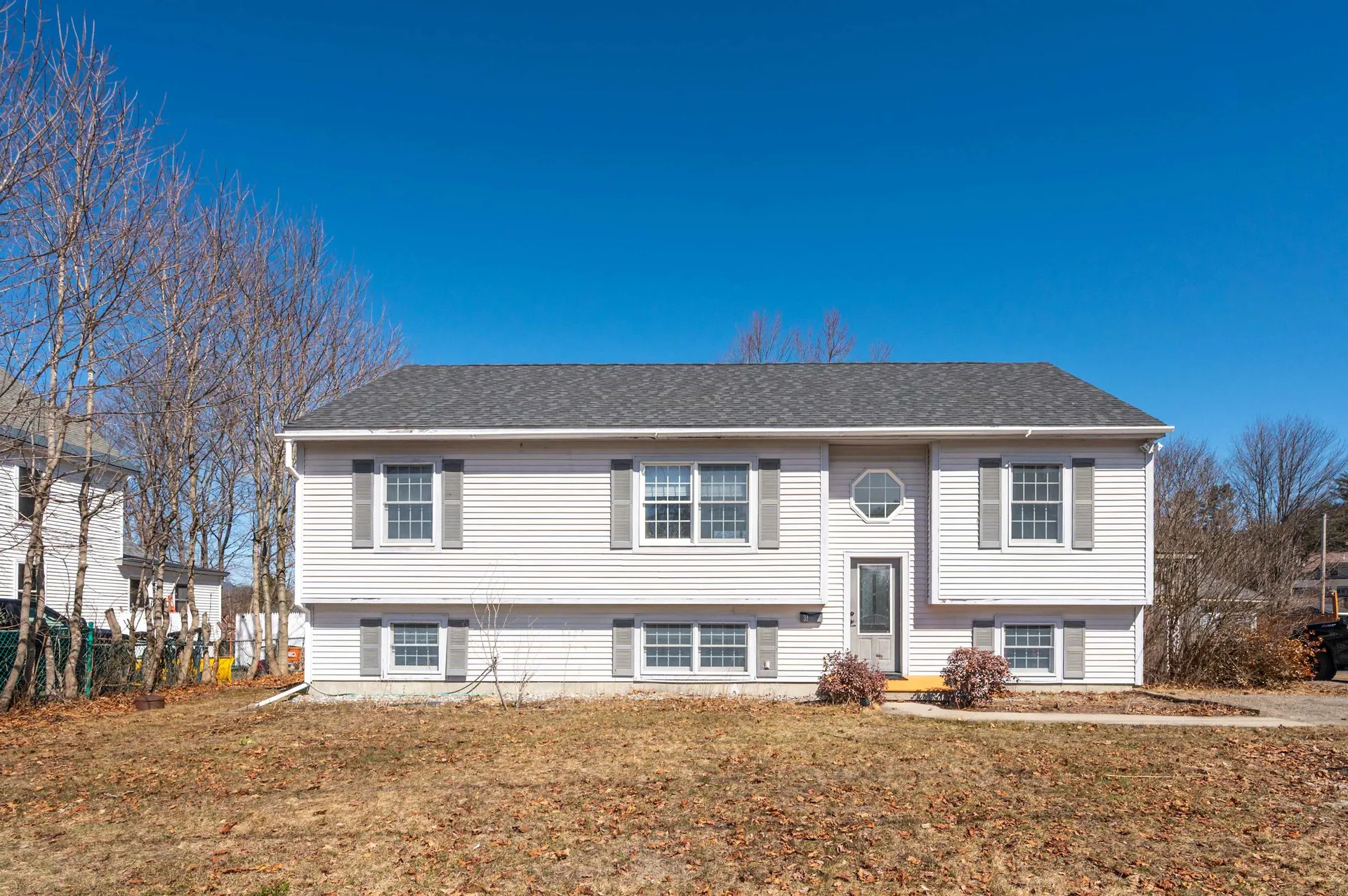 31 Oak Street Newport NH 03773