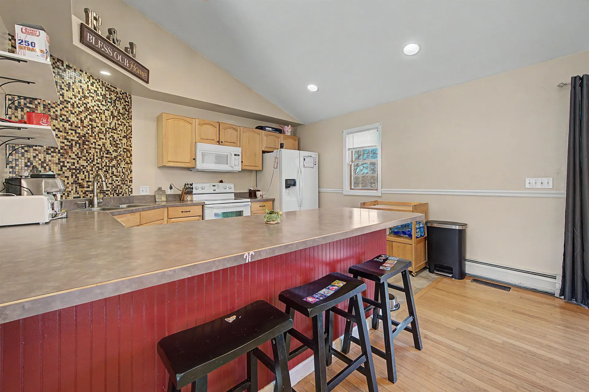 31 Oak Street Newport NH 03773