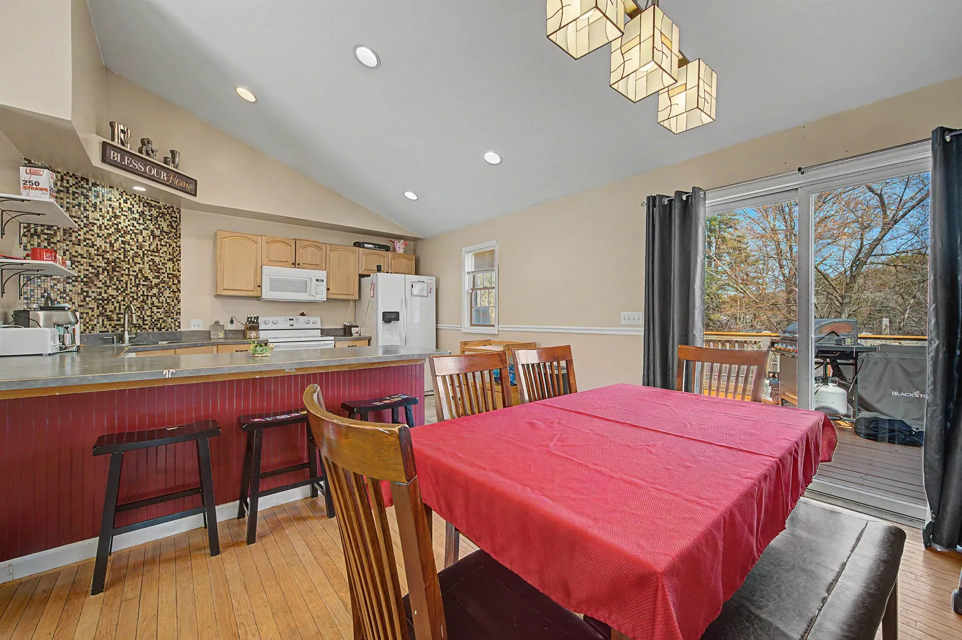 31 Oak Street Newport NH 03773