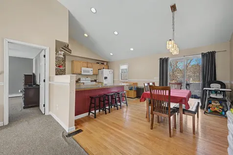 31 Oak Street Newport NH 03773