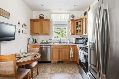 34 Mammoth Road Hooksett NH 03106