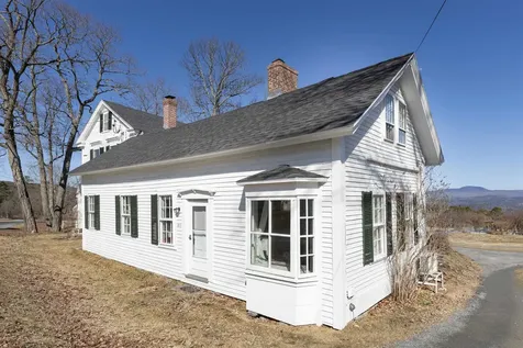 85 Academy Road Thetford VT 05074