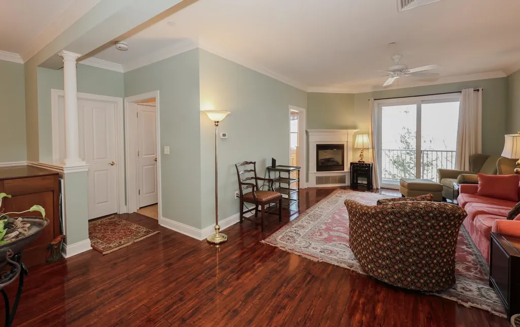 160 Daniel Webster Highway Nashua NH 03060