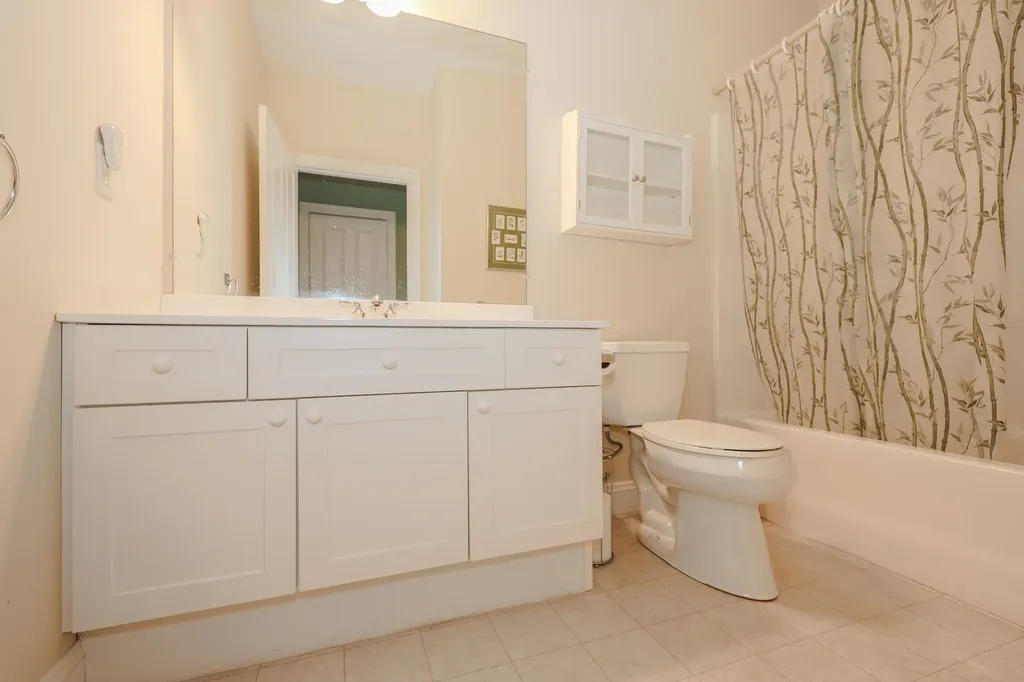 160 Daniel Webster Highway Nashua NH 03060