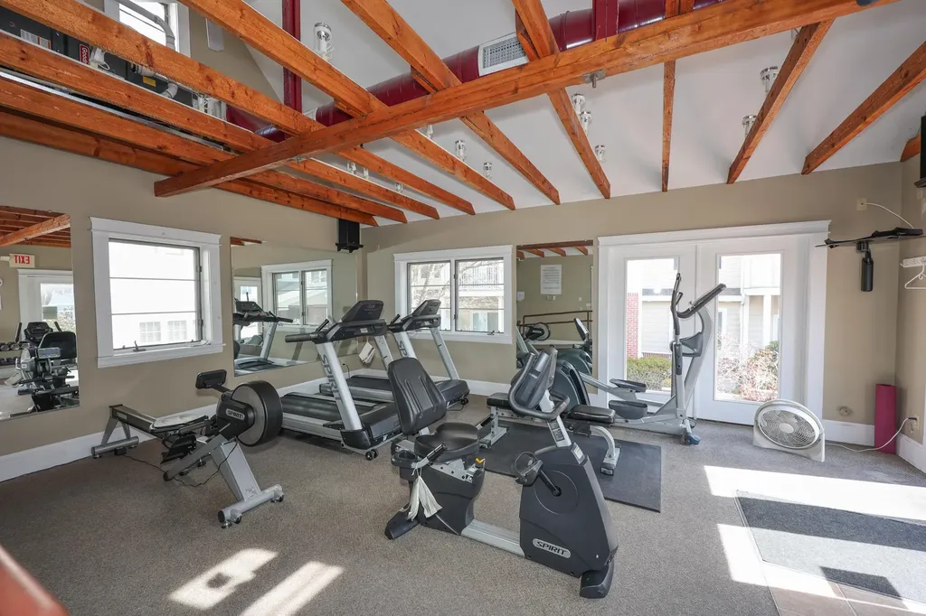 160 Daniel Webster Highway Nashua NH 03060