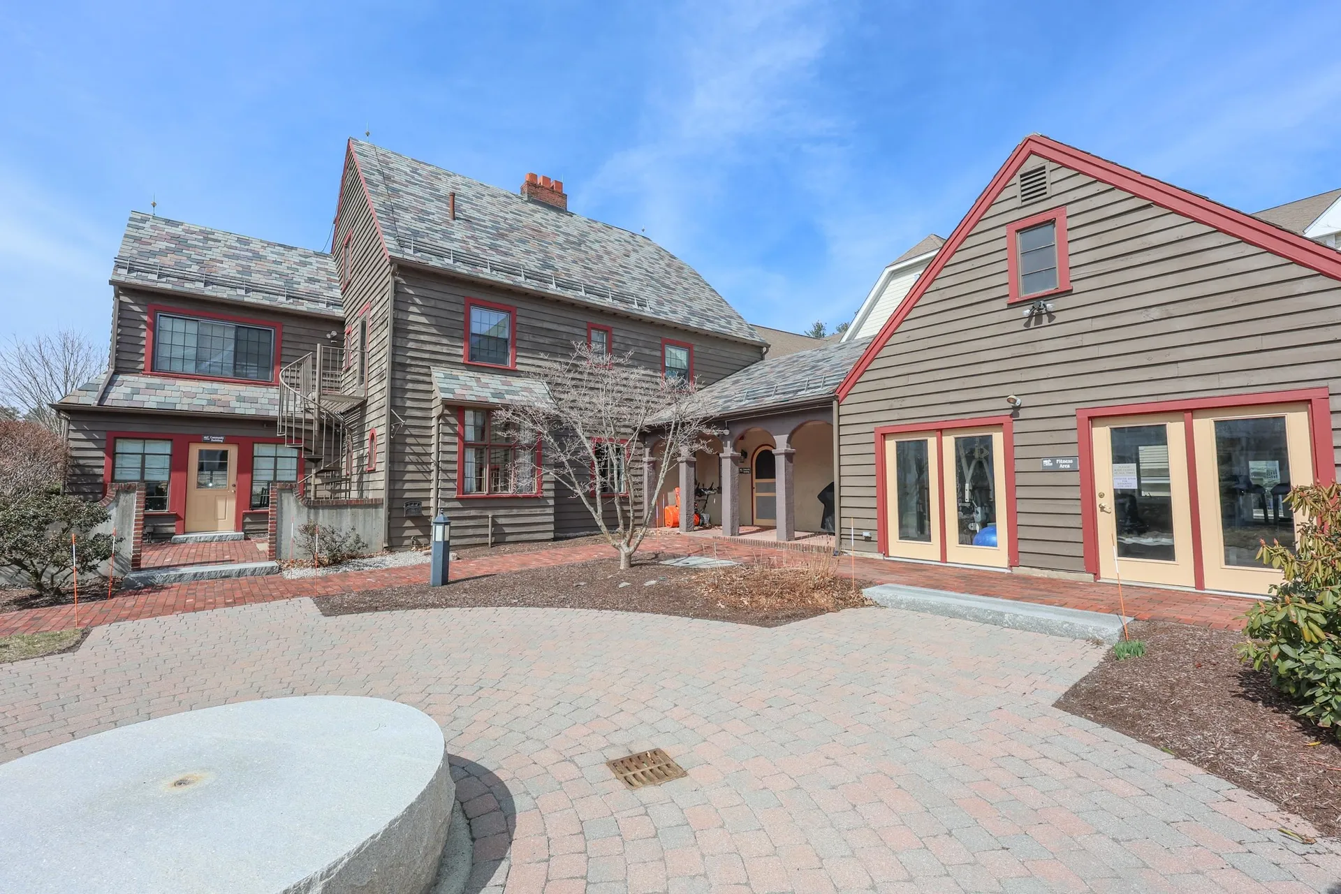 160 Daniel Webster Highway Nashua NH 03060