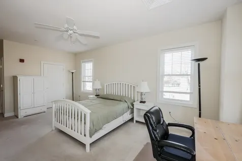 160 Daniel Webster Highway Nashua NH 03060