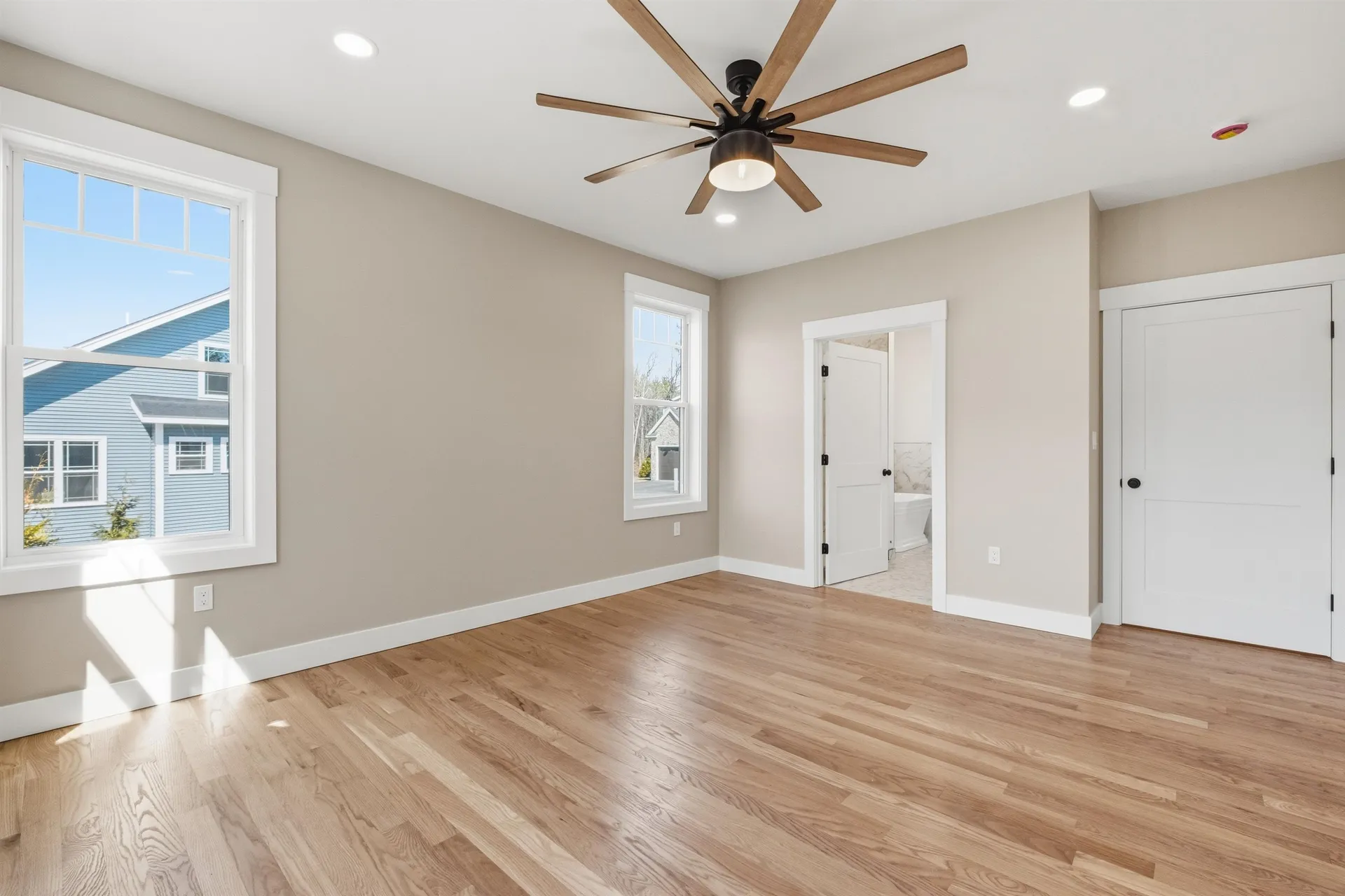 59 Lady Walsingham Way Laconia NH 03246