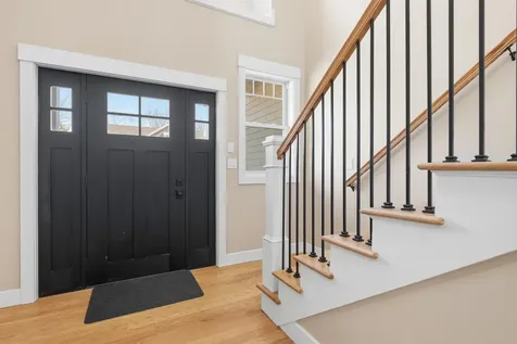 59 Lady Walsingham Way Laconia NH 03246
