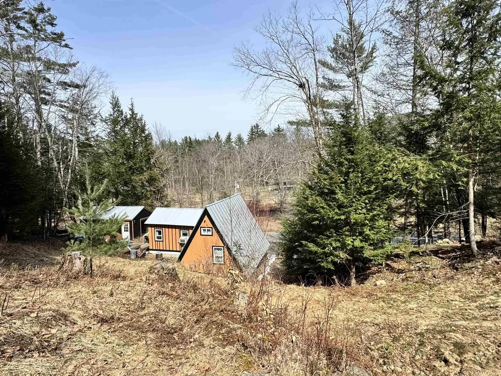 2719 Nh Route 25a Orford NH 03777