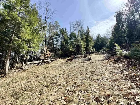 2719 Nh Route 25a Orford NH 03777