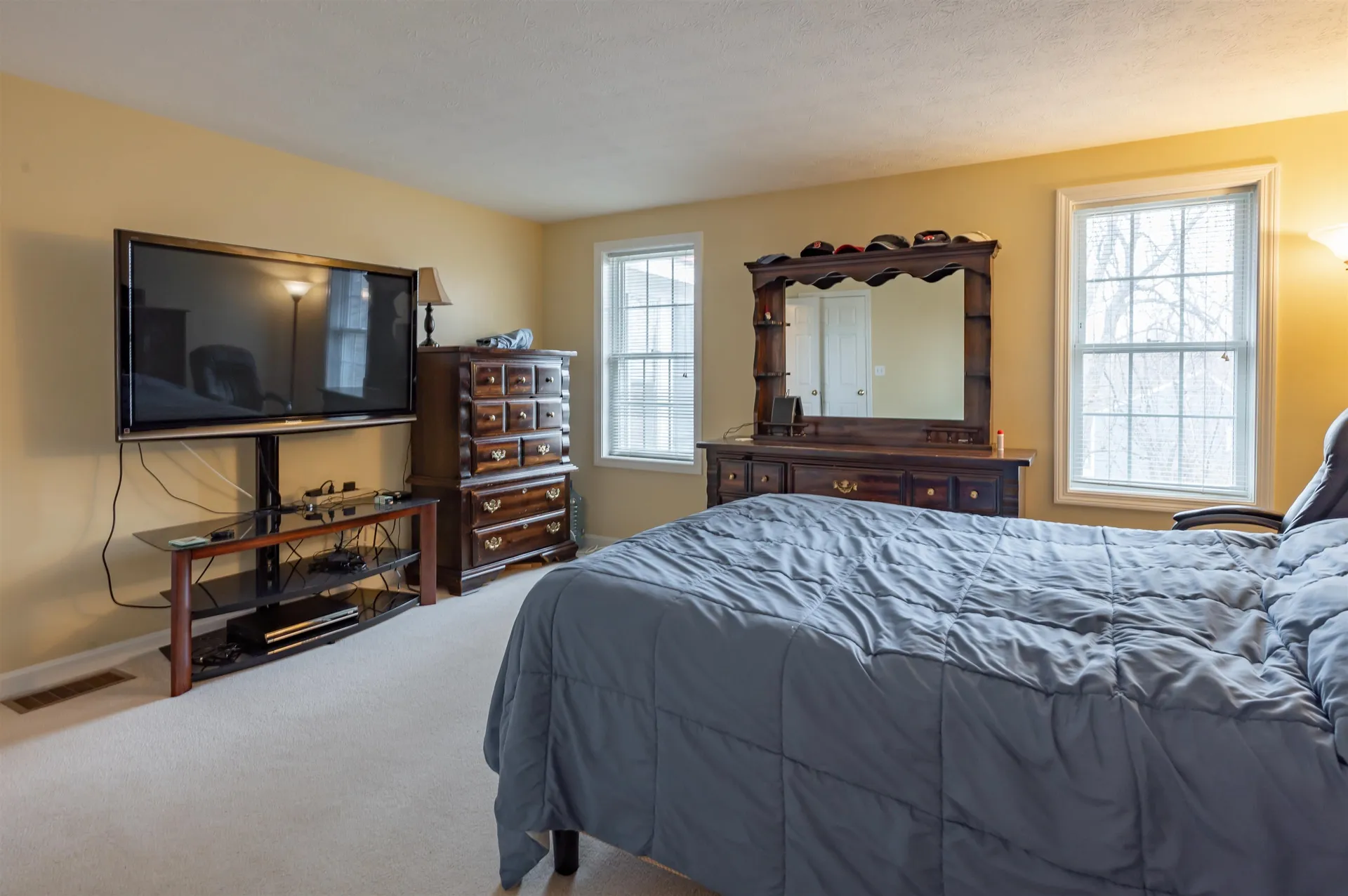 4 Myopia Lane Nashua NH 03063