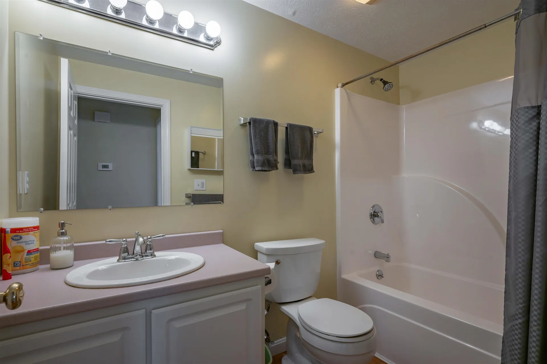 4 Myopia Lane Nashua NH 03063