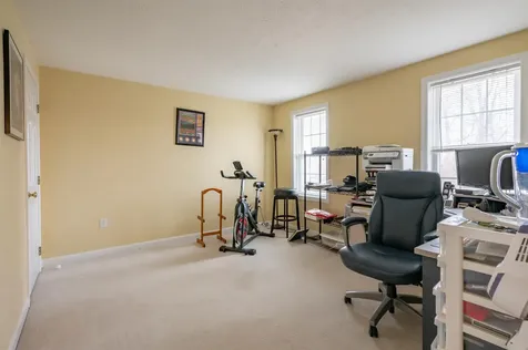 4 Myopia Lane Nashua NH 03063
