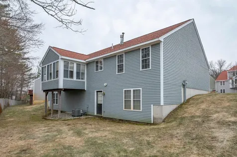 4 Myopia Lane Nashua NH 03063