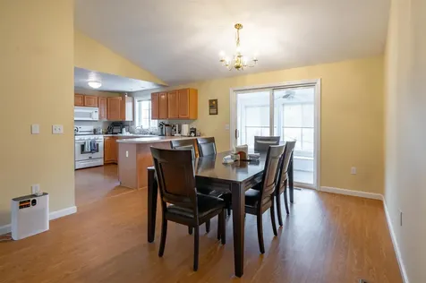 4 Myopia Lane Nashua NH 03063