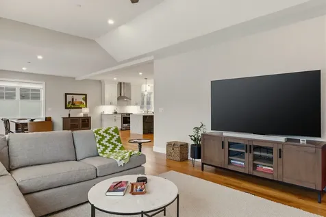 40 Sage Lane Portsmouth NH 03801