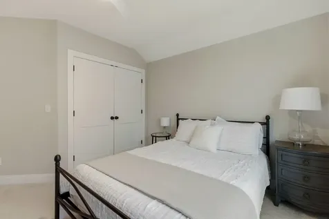 40 Sage Lane Portsmouth NH 03801