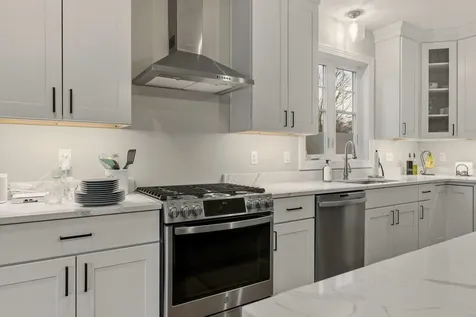 40 Sage Lane Portsmouth NH 03801