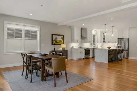 40 Sage Lane Portsmouth NH 03801