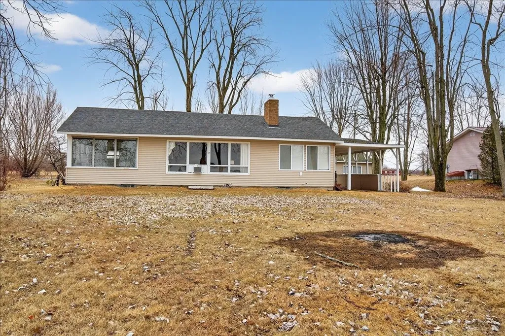 233 Hunter Road North Alburgh VT 05440