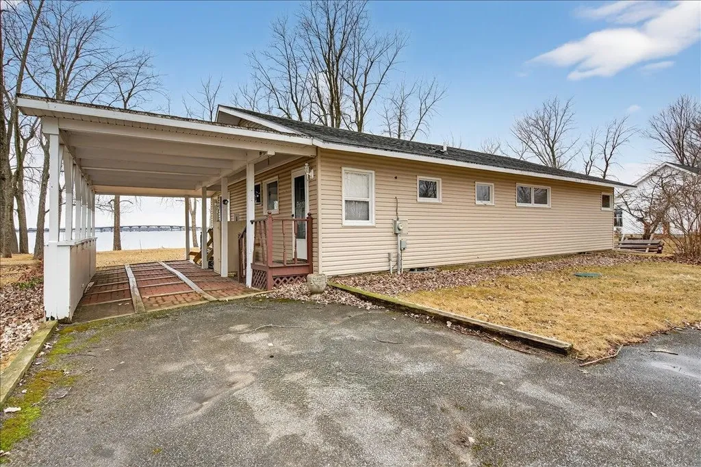 233 Hunter Road North Alburgh VT 05440