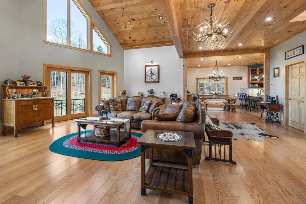 85 Button Hill Road Tunbridge VT 05077