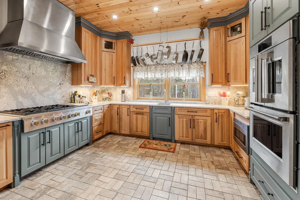 85 Button Hill Road Tunbridge VT 05077