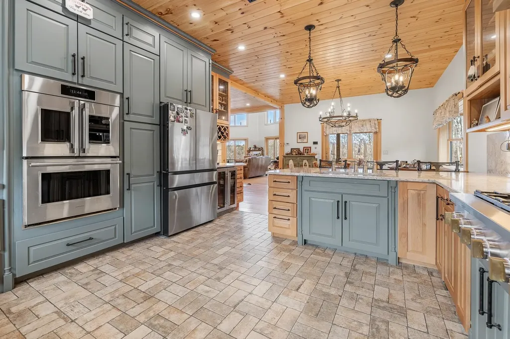 85 Button Hill Road Tunbridge VT 05077