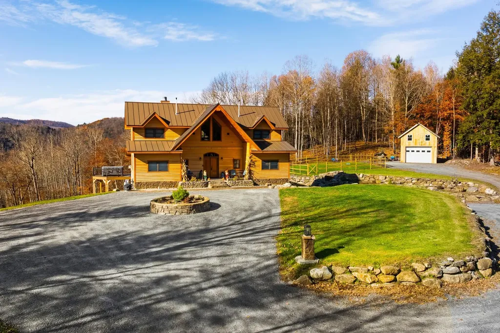 85 Button Hill Road Tunbridge VT 05077