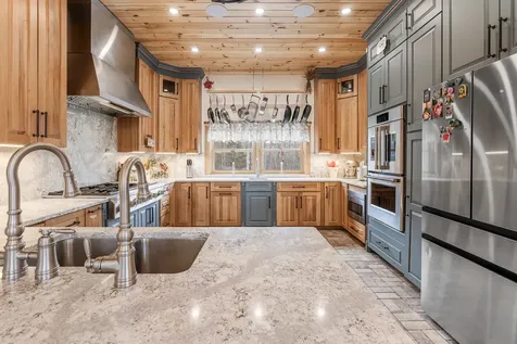 85 Button Hill Road Tunbridge VT 05077