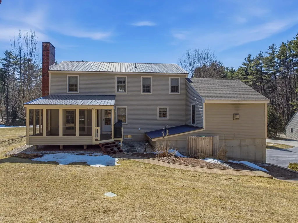 166 Amherst Street Amherst NH 03031