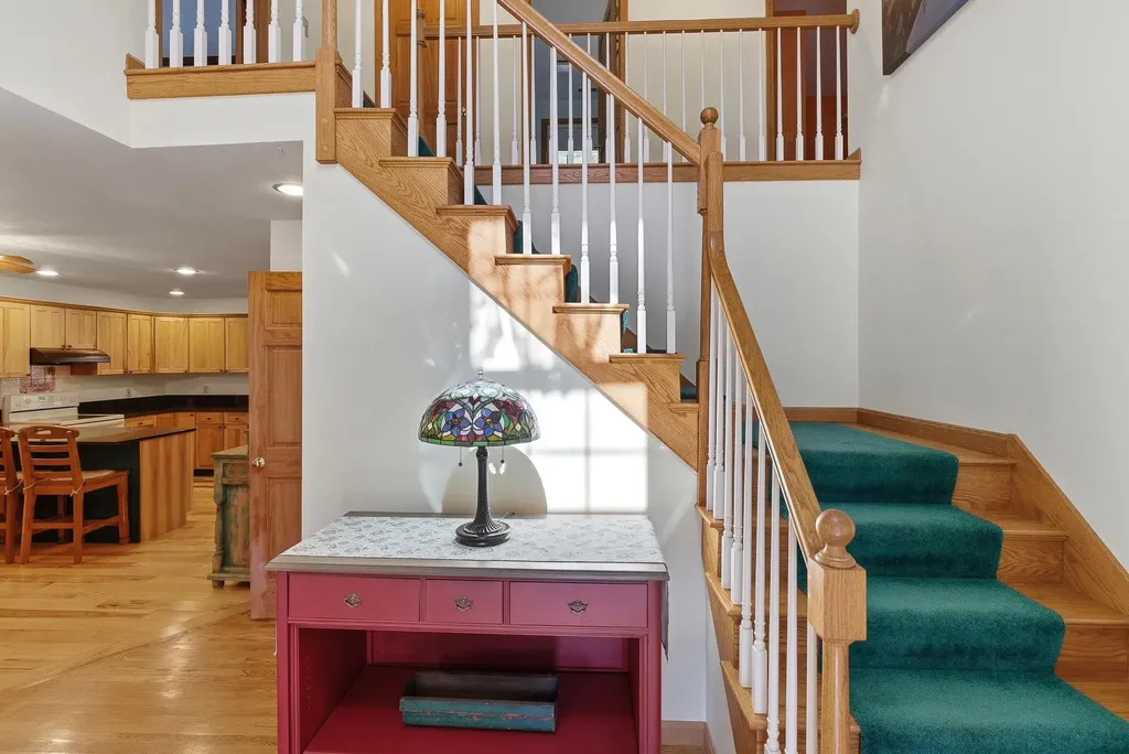 166 Amherst Street Amherst NH 03031