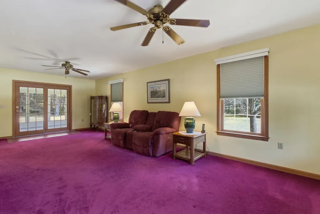 166 Amherst Street Amherst NH 03031