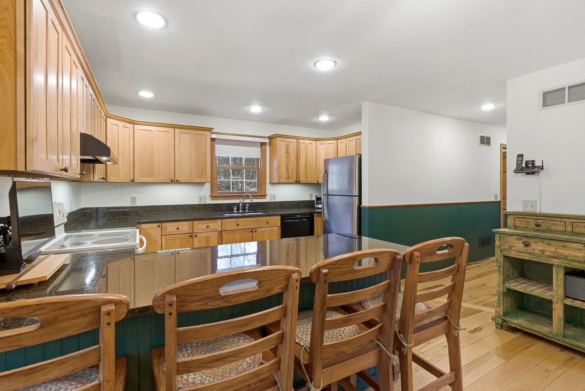 166 Amherst Street Amherst NH 03031