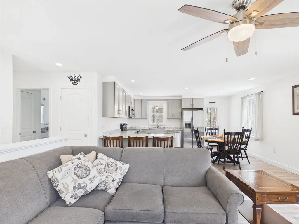 176 Old Chesterfield Road Hinsdale NH 03451