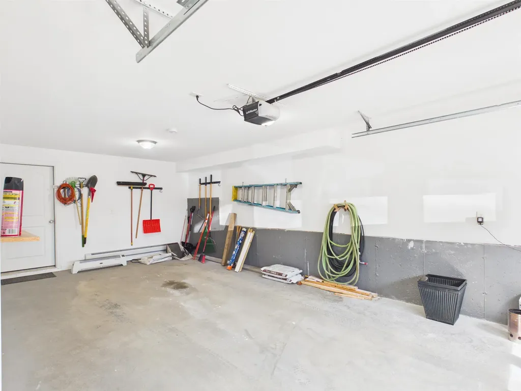 176 Old Chesterfield Road Hinsdale NH 03451