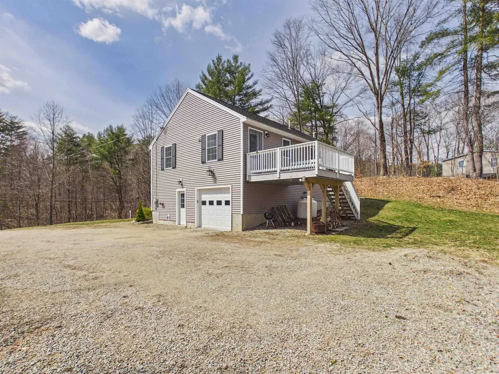 176 Old Chesterfield Road Hinsdale NH 03451