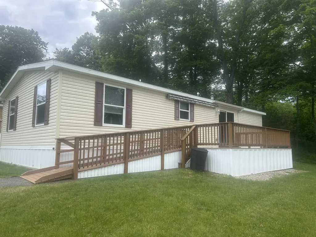 13 Seaglass Lane Kittery ME 03904